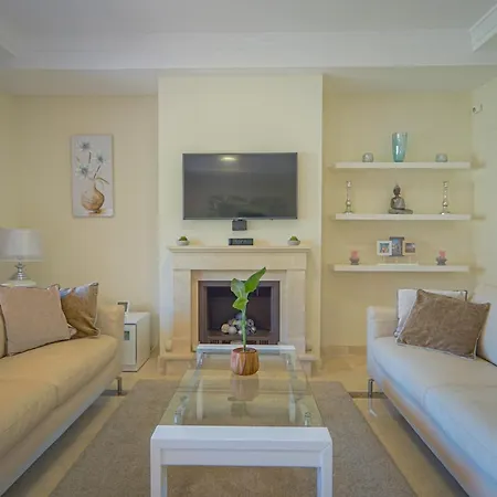 Сasa de vacaciones Townhouse Azata Golf - 5 Min Driving From The Beach *